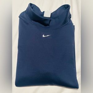 Nike Women Therma Fit pullover - Size 1x ThunderBlue NWT
